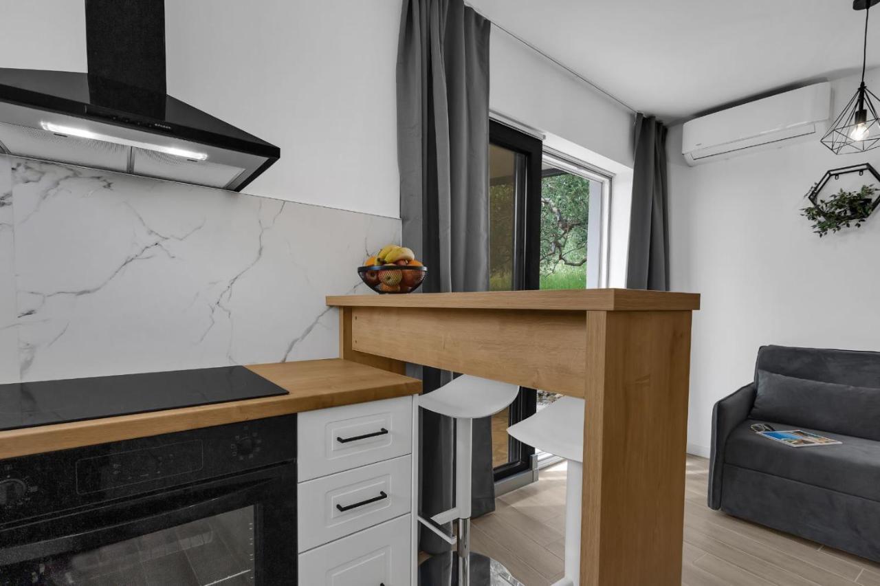 Apartments Lucky Brela Luaran gambar