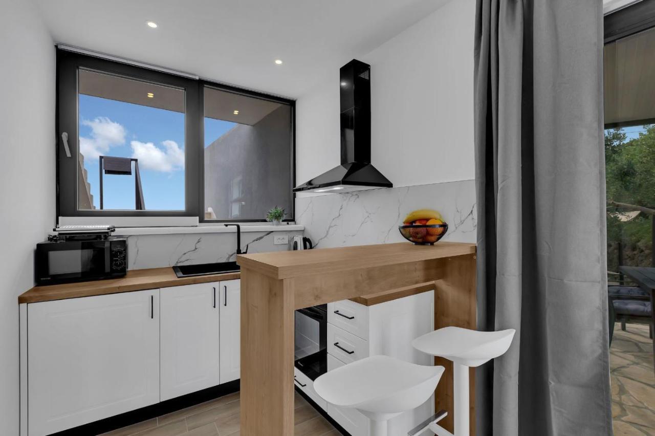 Apartments Lucky Brela Luaran gambar